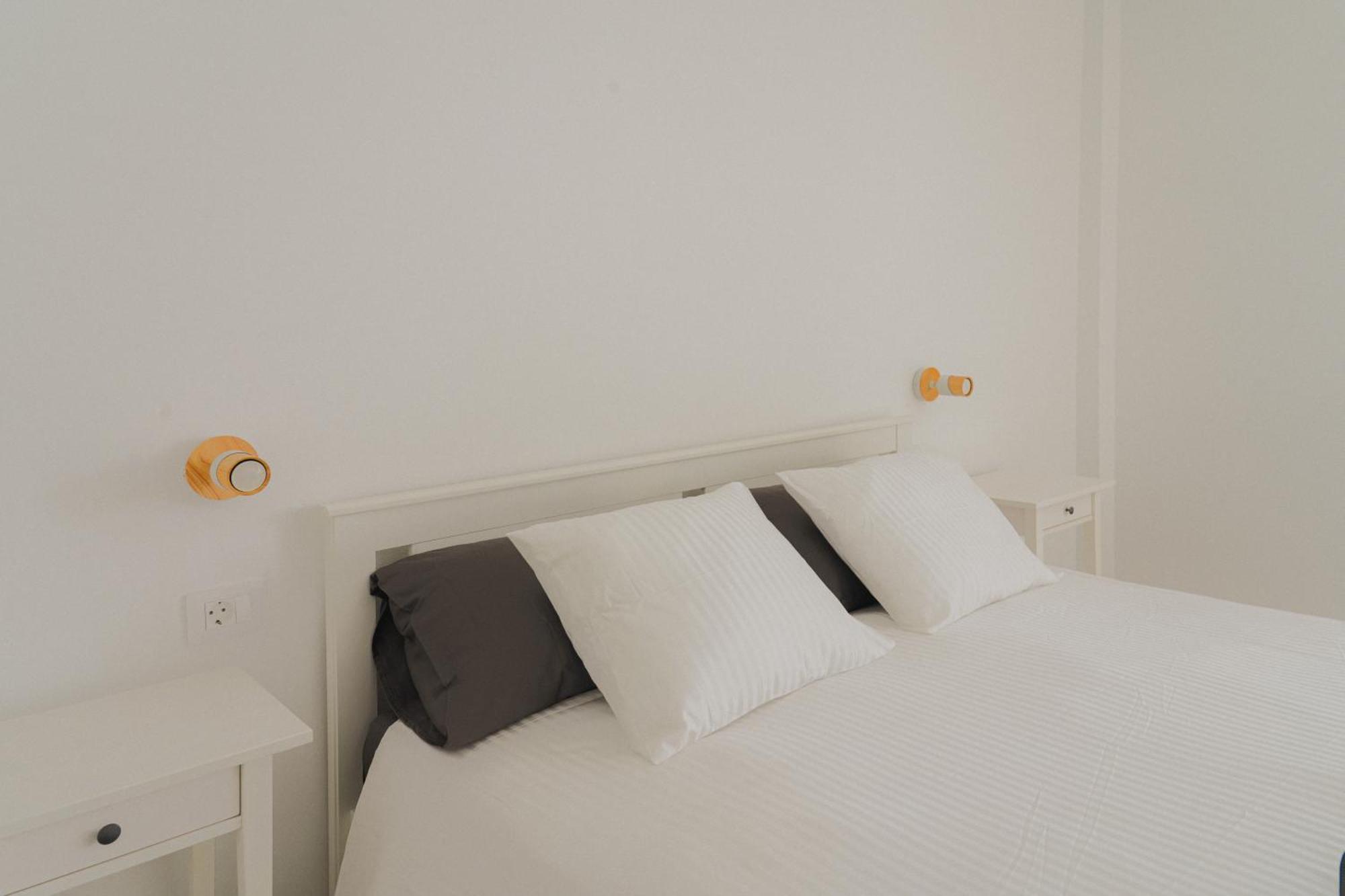 Happy House - Downtown Apartment